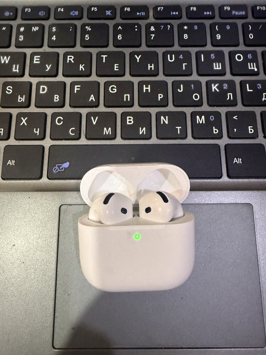 Airpods 4 orginal