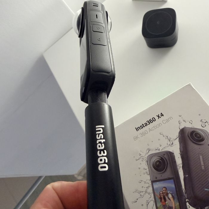 Camera Insta X4 360 8k factura garantie eMag 2027