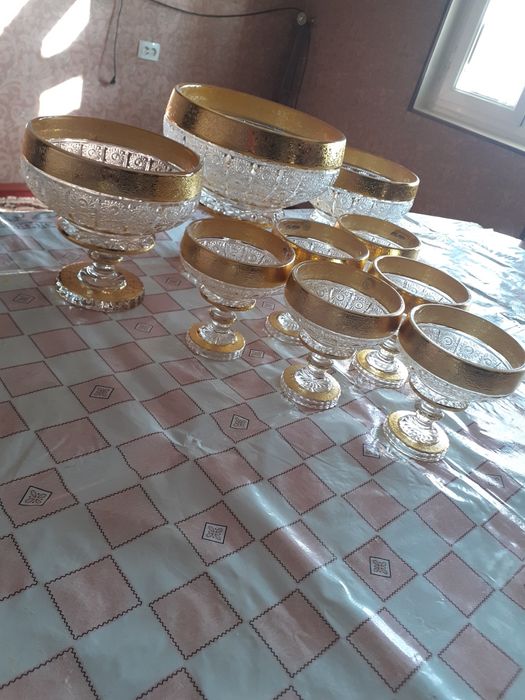 Chinni bagema idishlar to'plami