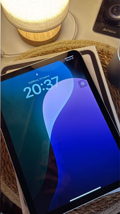 Продам Ipad A16 128гб