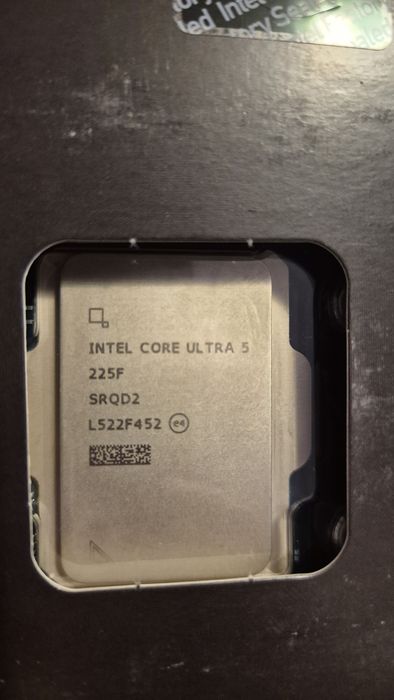 Procesor Intel Ultra 225F