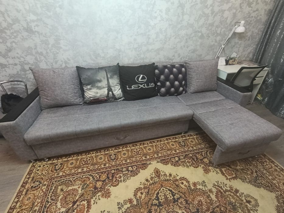 Продам раскладной диван