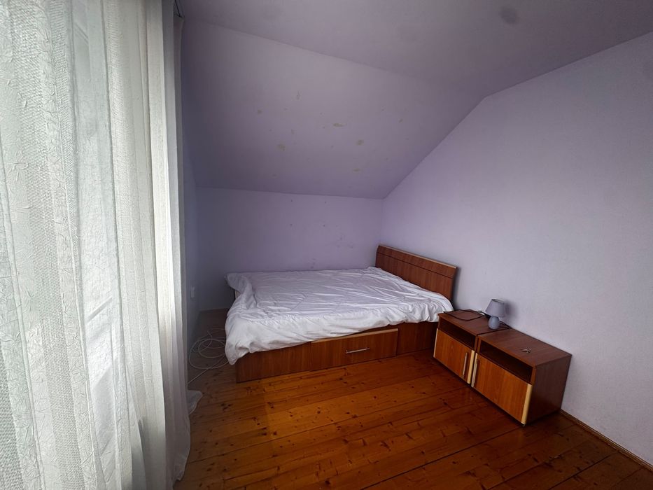 Casa de vanzare in Cheia-ideala pentru locuit sau vacanta
