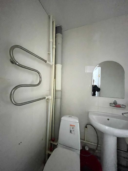 продам 1 комн.кв. на 8 мкр