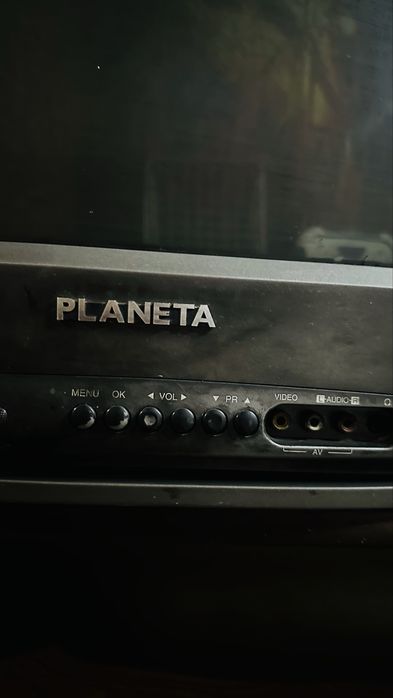 Продам рабочий телевизор Planeta