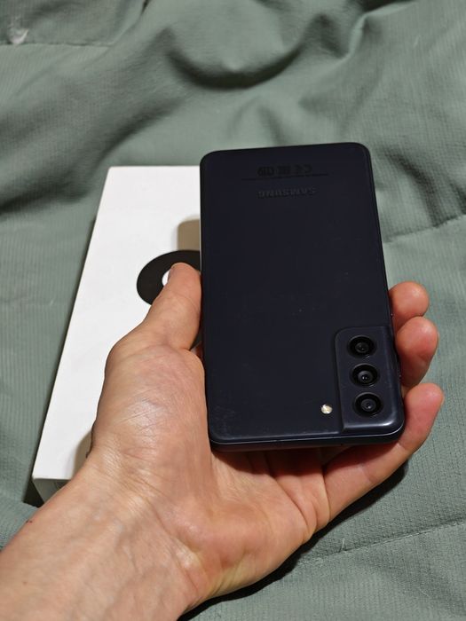 Samsung S21 FE 256 gb Ram 8 5G EAC