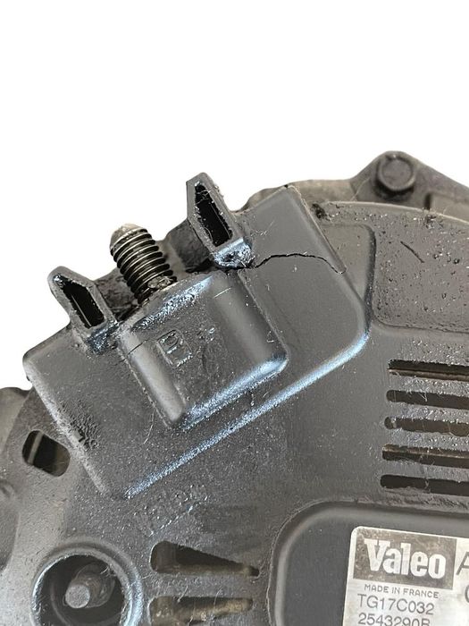 Alternator Mercedes-Benz M-Class Ii W164 2005 - 2012 3.0 Ml 280 Cdi 4-Matic Om 642.940 A6421540502