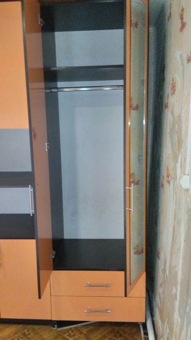 Продам шкаф для детской.