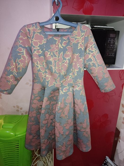 Шикарное вечернее платье