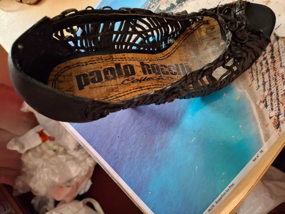 Елегантни дамски обувки