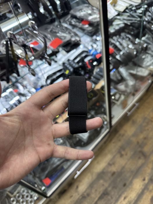 Whoop dizaynidagi  remeshok Amazfit helio strapga tushadi