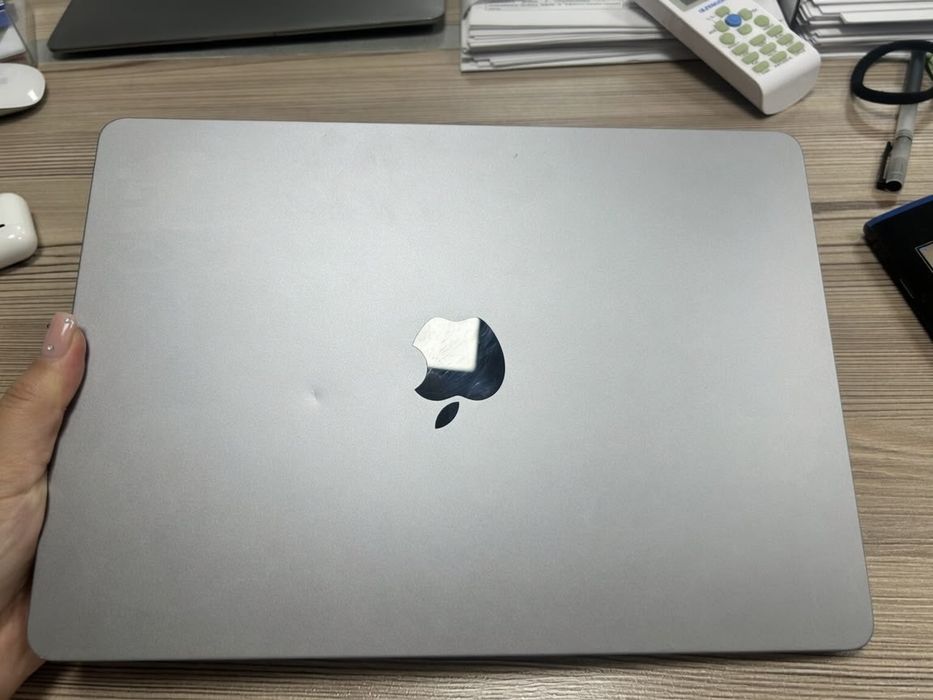 Macbook air m2 2022