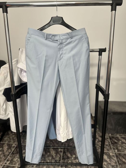 Costum elegant complet bărbătesc, NOU, etichetă + accesorii M-L. MEN