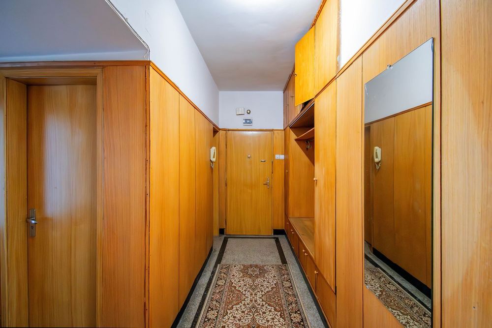 Дава се под наем Двустаен апартамент в София, Банишора - 60 кв.м за 328.95 € - Снимка #12