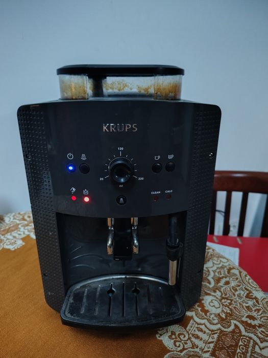 Esspresor automat Krups cu boabe