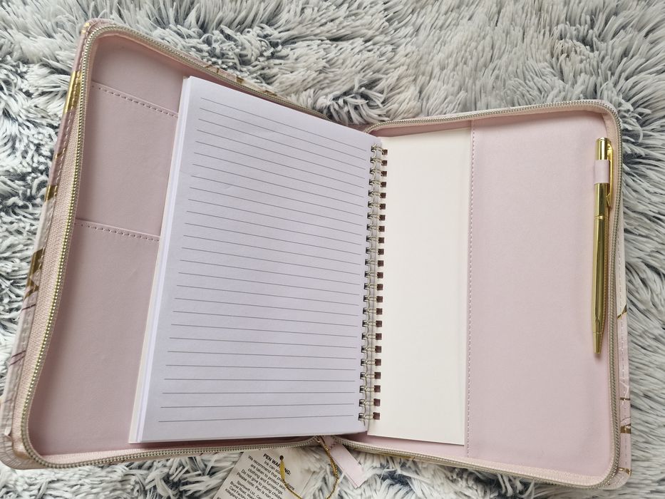 Нов луксозен сет - Папка с цип и тетрадка