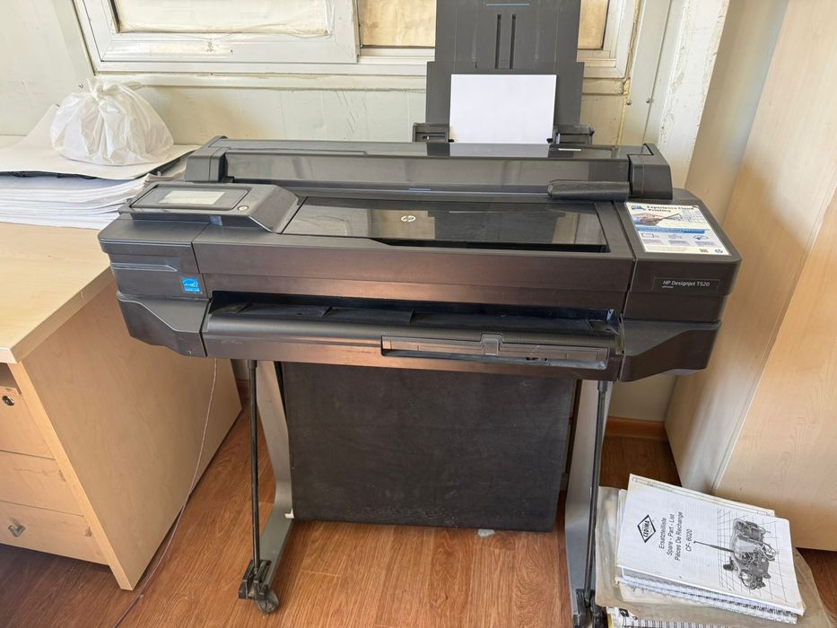 Плоттер HP Designjet T520