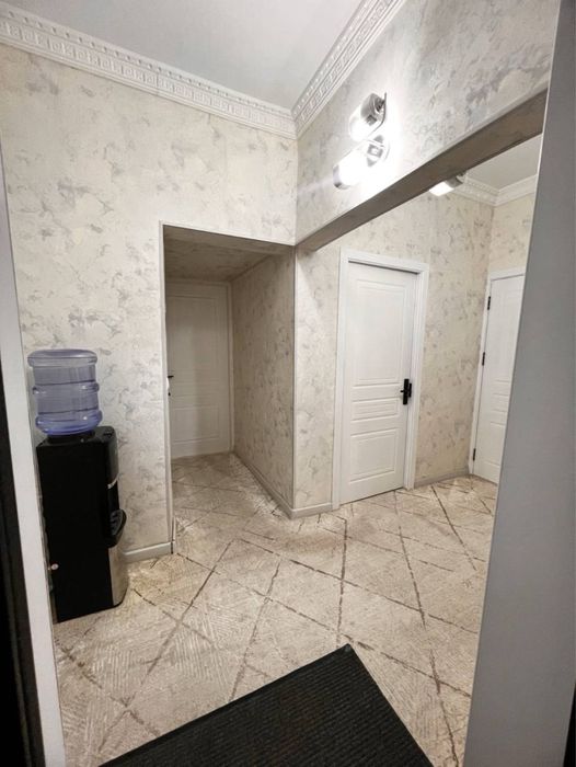 Продаетсч укомплектованная квартира 2 ком Дархан.