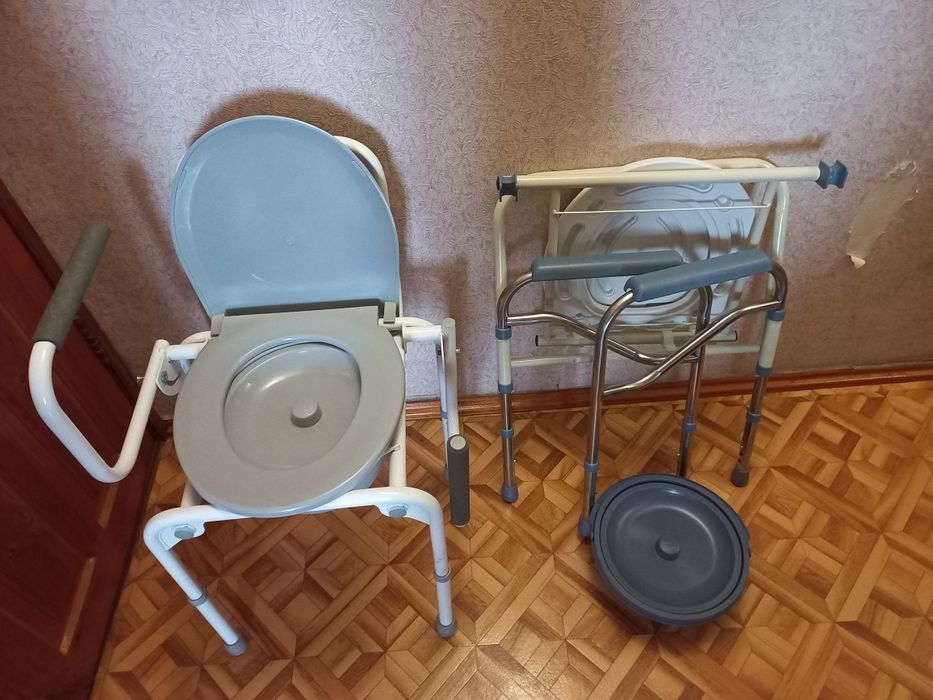 Кресло туалет для людей с огран.возм.