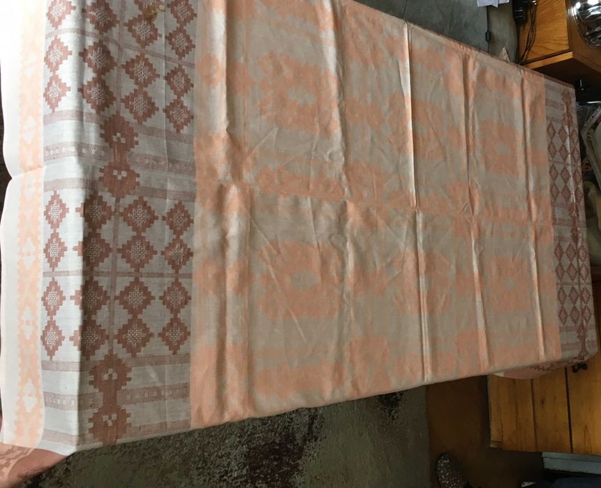 Покривка ленен жакард за правоъгълна маса 173 х 143 с