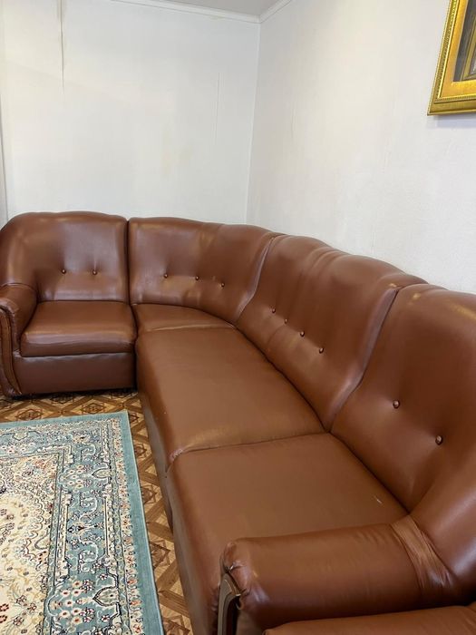 Срочно диван, уголок сатылады продается