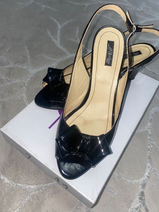 Sandale din piele naturala