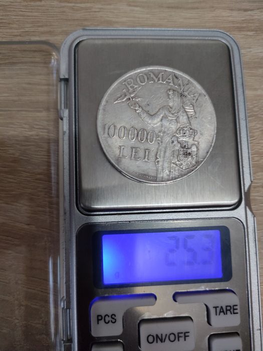 Vand moneda de argint 100000lei 1946