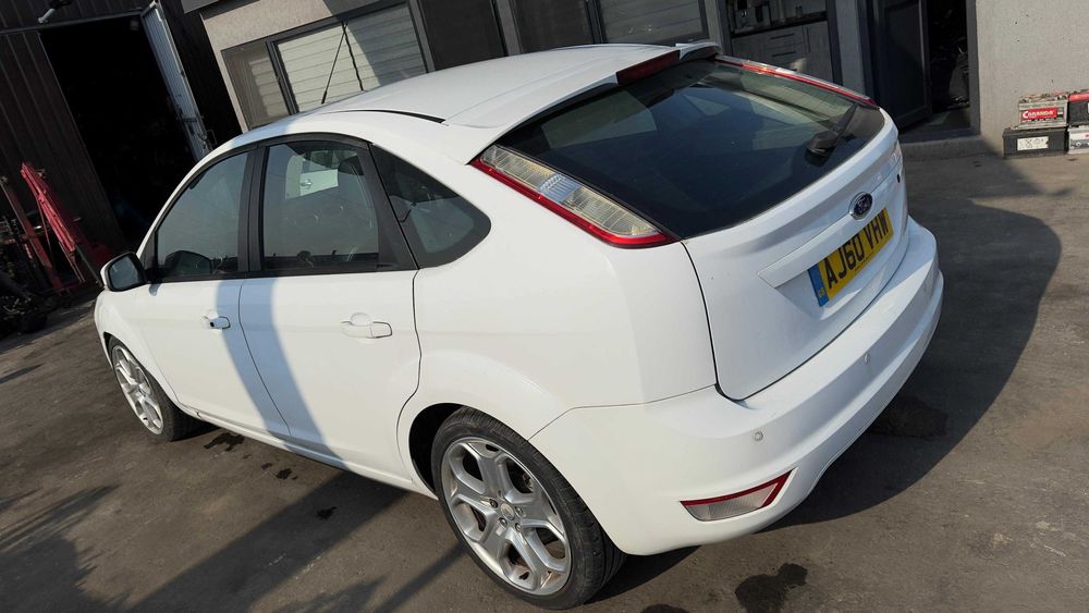 Fata completa/Piese Ford Focus 2 Facelift 2.0 TDCI POWERSHIFT