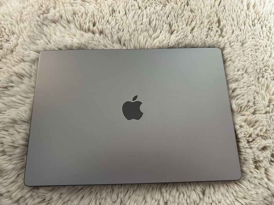 Macbook Pro m1 / 2021, 16GB, 512 ssd