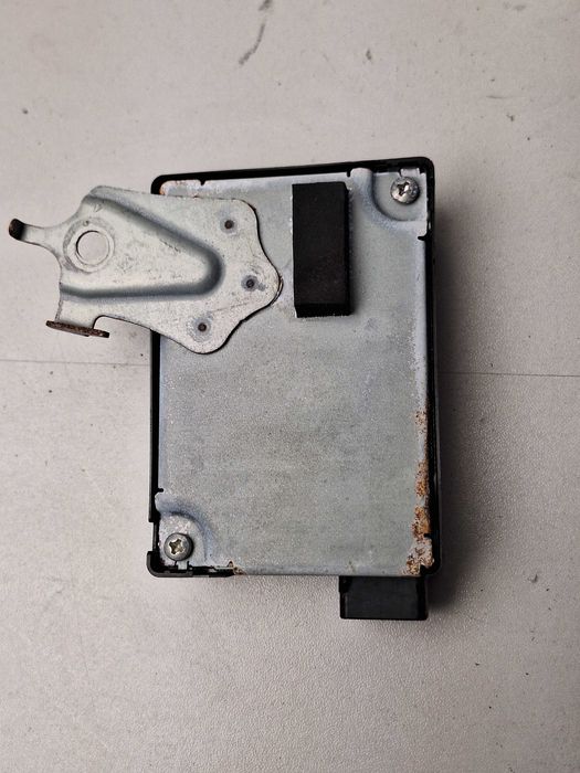 КОНТРОЛЕР модул за налягането на гумите на Тойота РАФ4