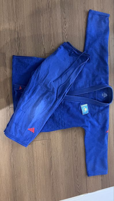 Кимано Adidas б/у размер 170