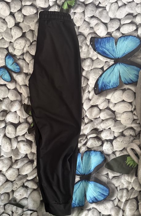 Pantaloni barbati