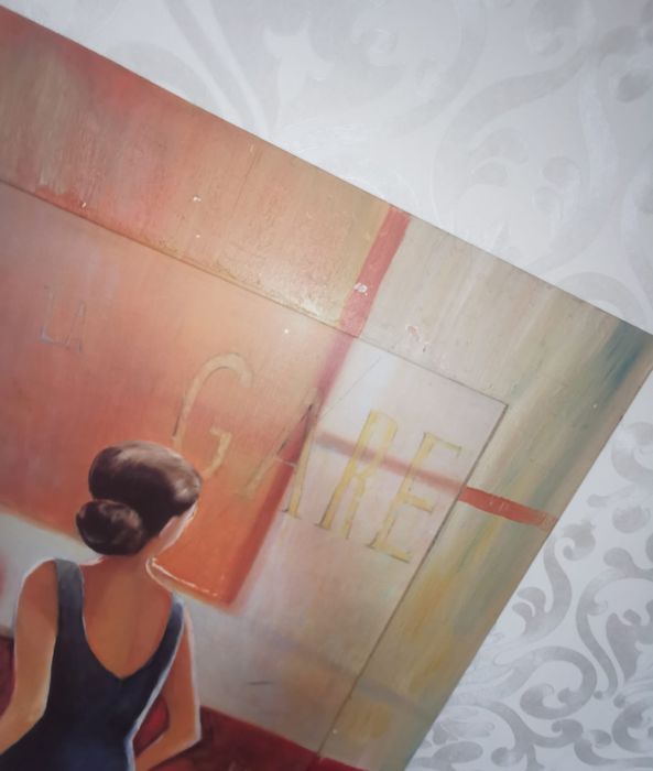 Антикварна картина две жени в кафене голяма в рамка без паспарту