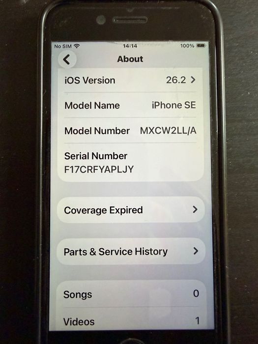 iPhone SE 2020 128GB черен