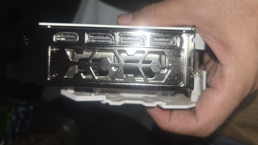 RTX 3060 Ti 8Gb 256Bit