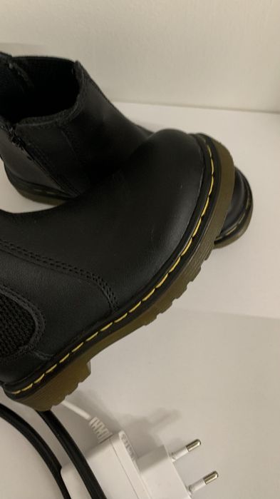 Детские ботинки-челси Dr. Martens