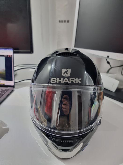 Vând cască Shark Spartan mărimea S