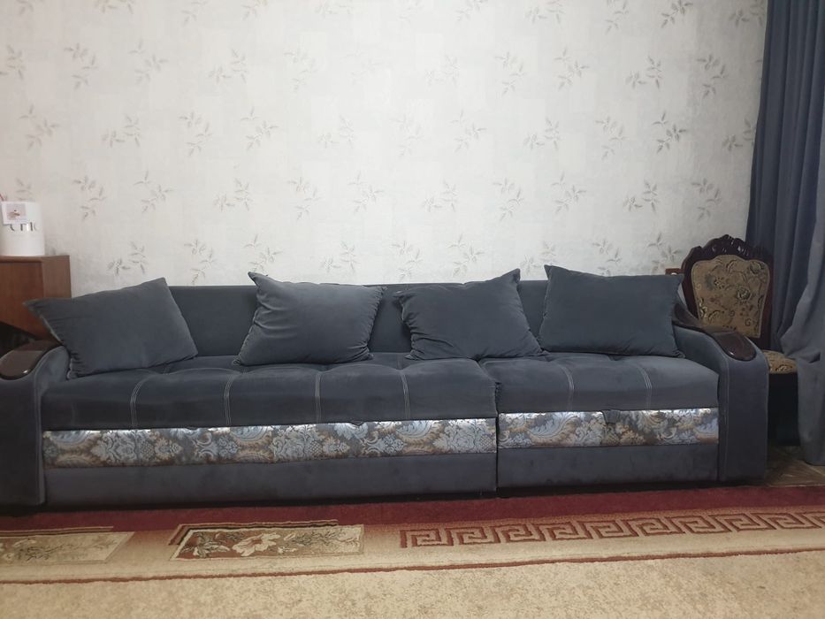 Продам диван в отличном состоянии