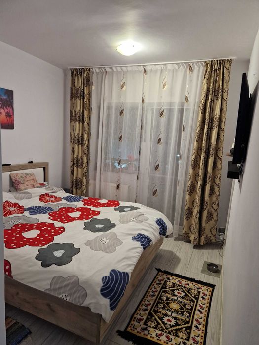 Apartament Ultracentral, 4 camere,2 băi, 2 balcoane,Acoperiș.