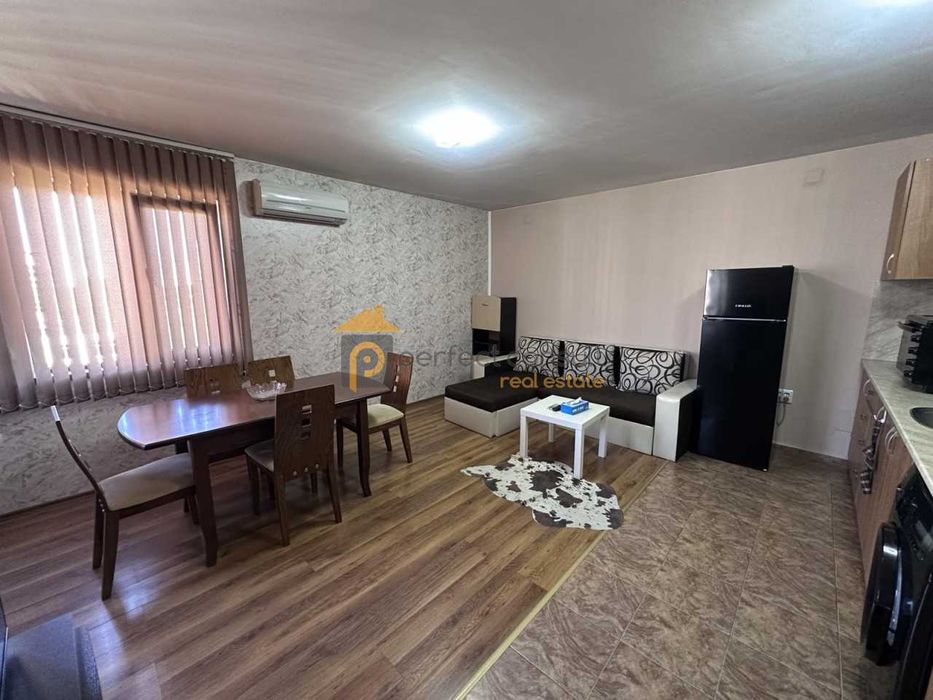 Дава се под наем Двустаен апартамент в Пловдив, Център - 67 кв.м за 400 € - Снимка #2