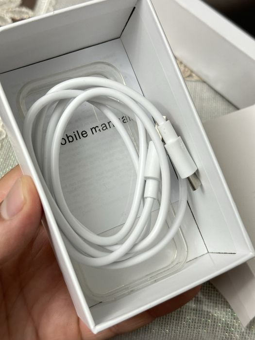 Mini Iphone Yengide ideal holati