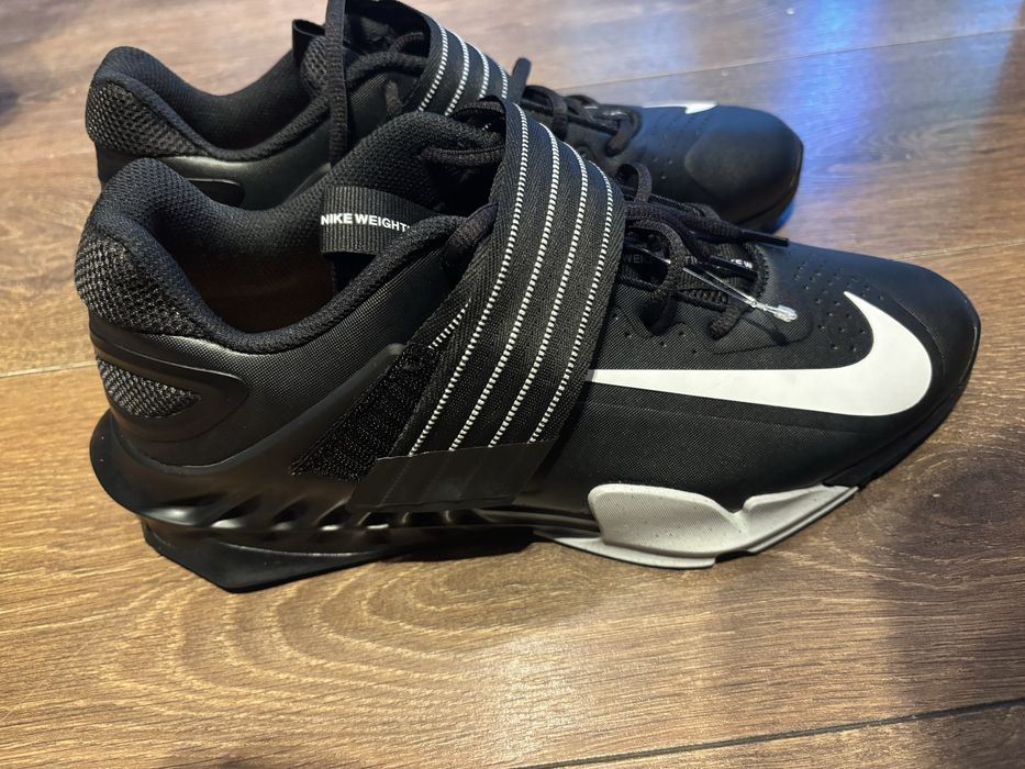 Nike Savaleos размер 45/46