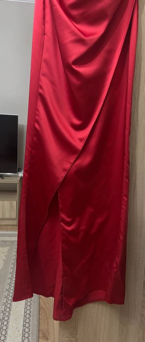 Красное платье (вечернее/выпускное)