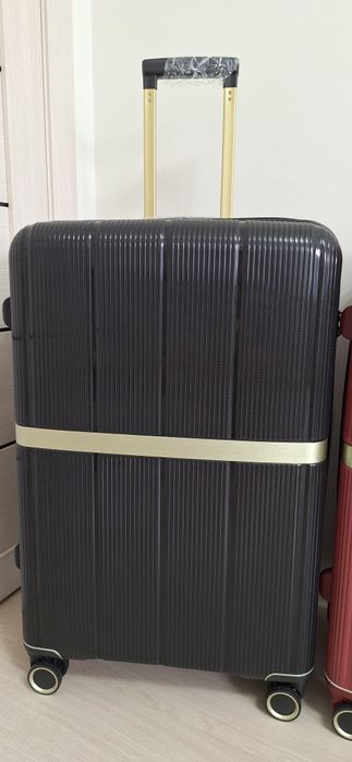 Чемоданы из полипропилена новые