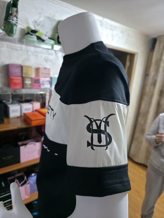 Tricou made by society