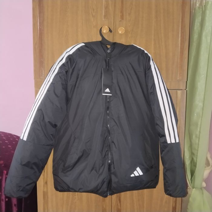 Продам мужские куртка новый