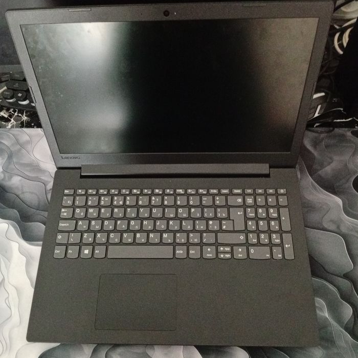 Noutbuk sotiladi Lenovo!!!