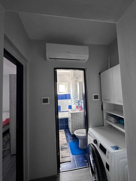De vanzare apartament cu trei camere DROBETA TURNU SEVERIN