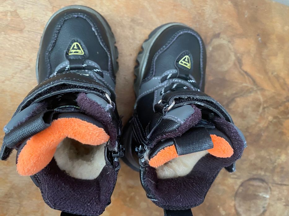 зимни боти за момче