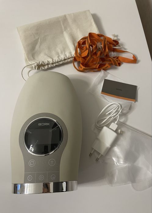 BORK D604 массажер для рук